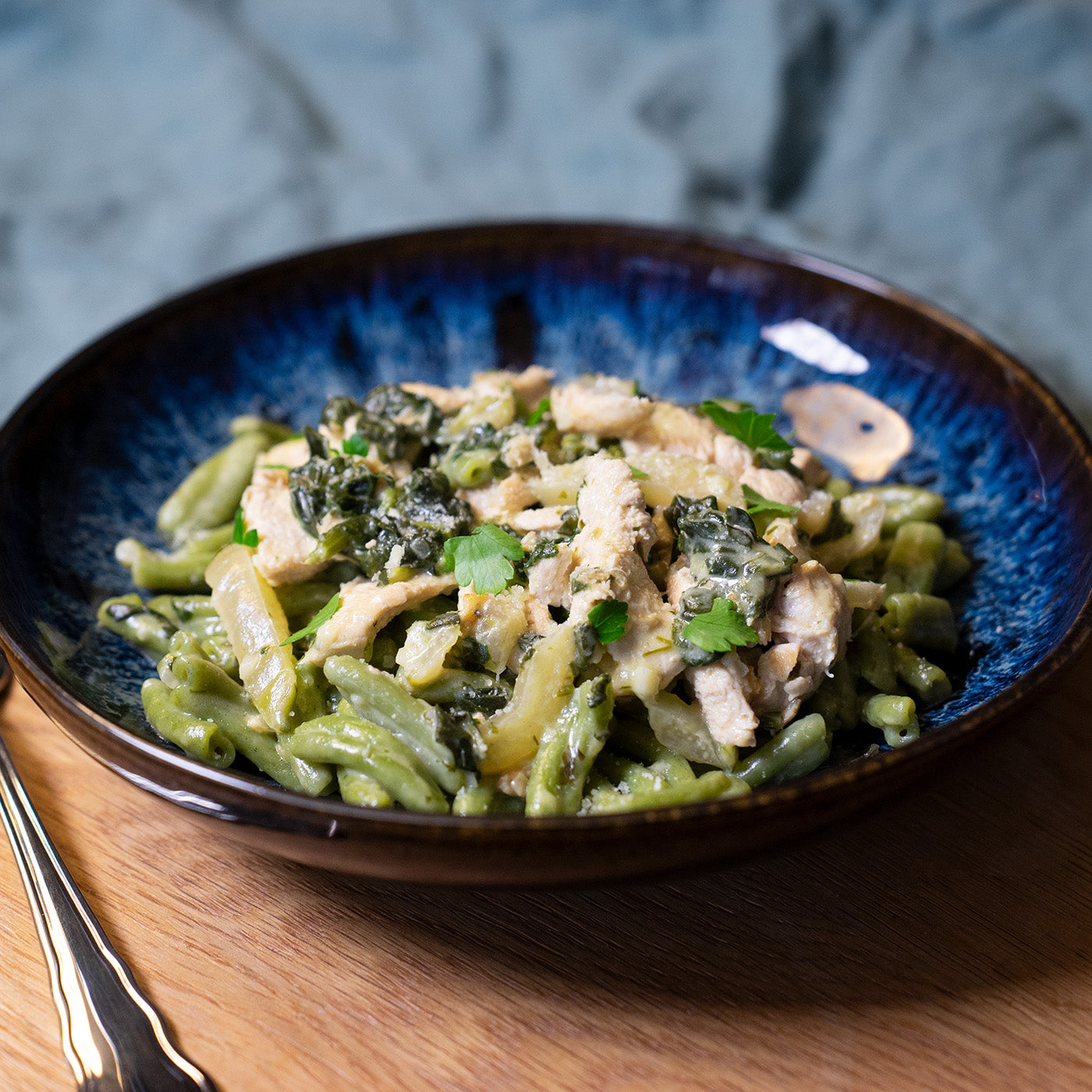 Casarecce mit Poulet und Krautstiel