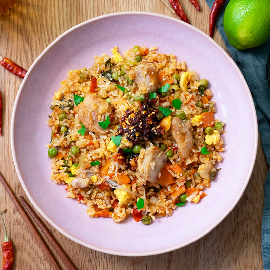 Fried Rice mit Ei, Poulet, Chili Crisp Sauce 🌶