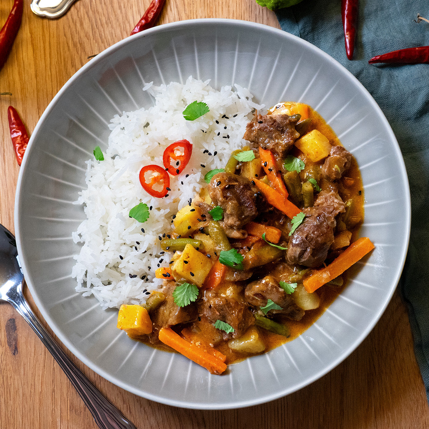 Massaman Curry mit Jasminreis