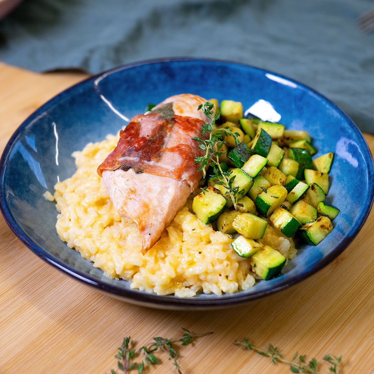 Poulet- Saltimbocca mit Risotto