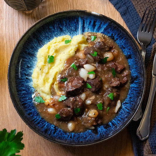 Greek beef stifado