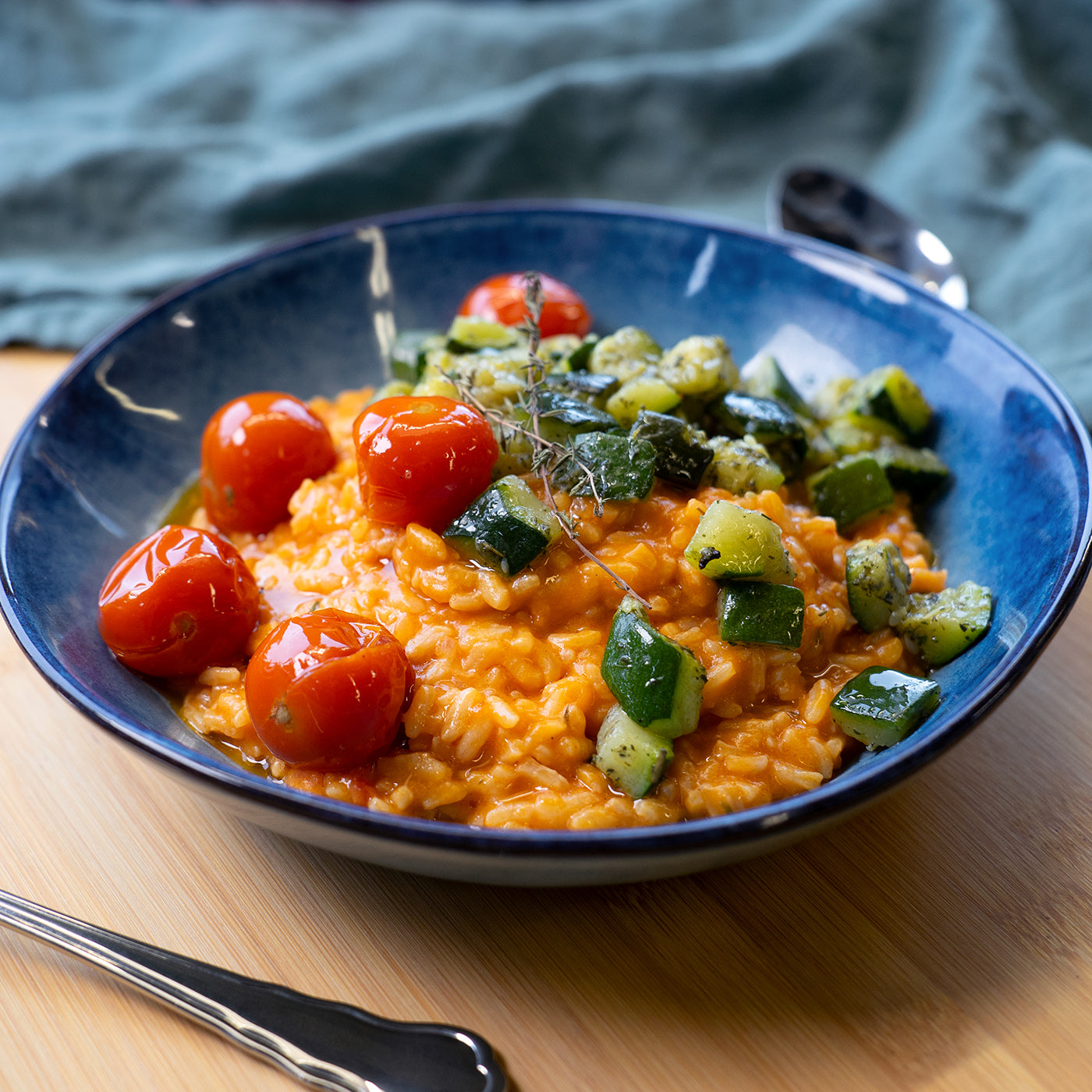 Tomato risotto with zucchini