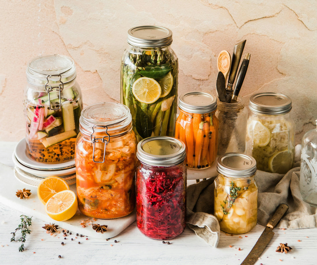 Die Kunst der Fermentation: Nachhaltige Lebensmittelkonservierung für Zuhause