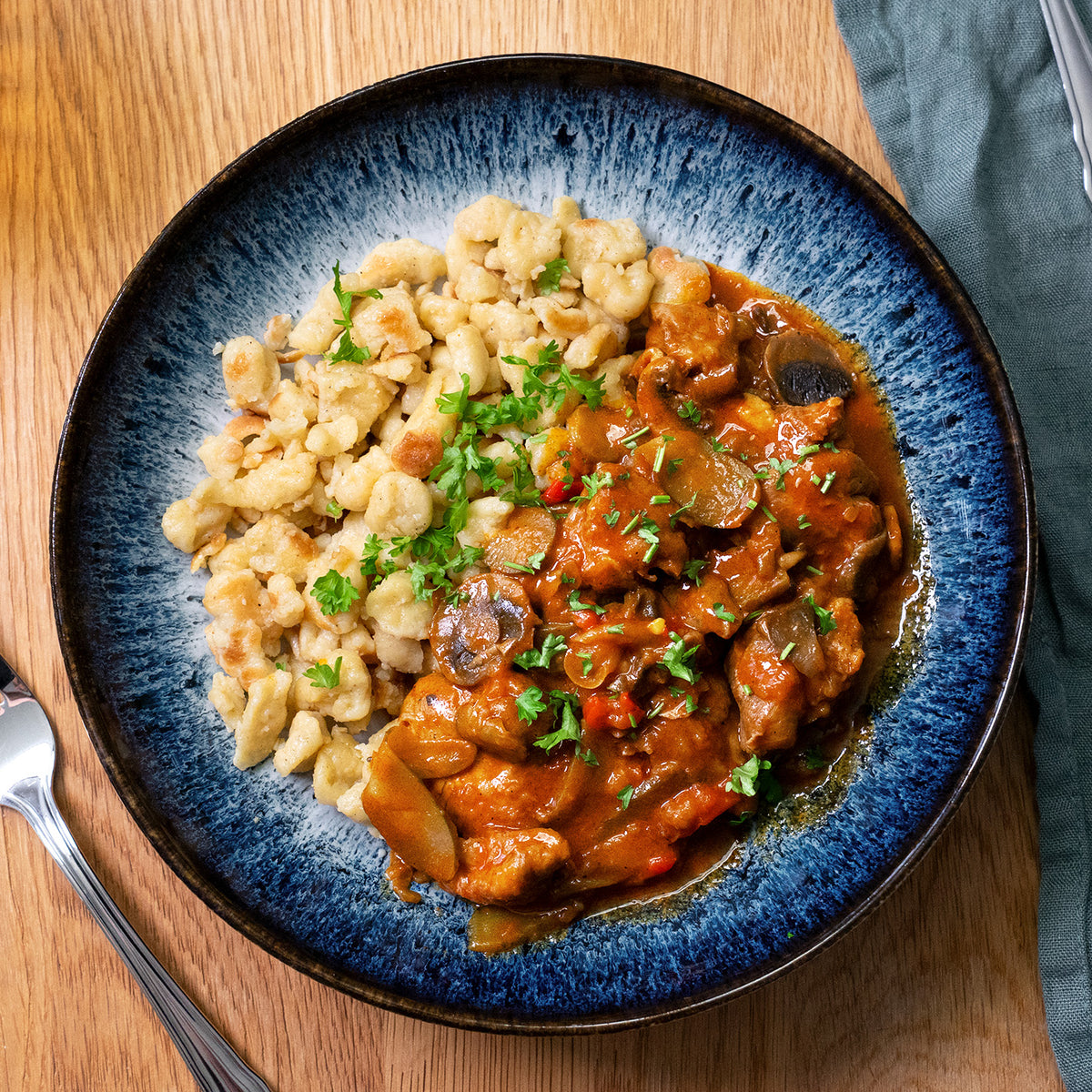Poulet Stroganoff mit Spätzli