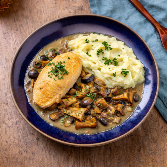 Blanc de poulet aux champignons sauvages et purée de pommes de terre ⚖️